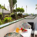 דירה Sublime169 Large Terrace Overlooking The Garden And Ocean